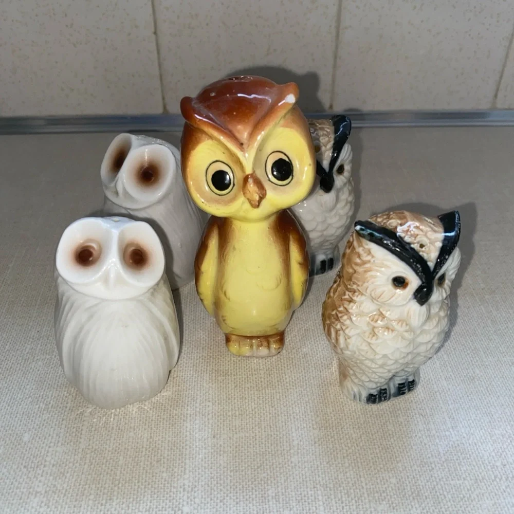 Vintage Salt & Pepper Shakers Set Lot Owls‎ 5 Items